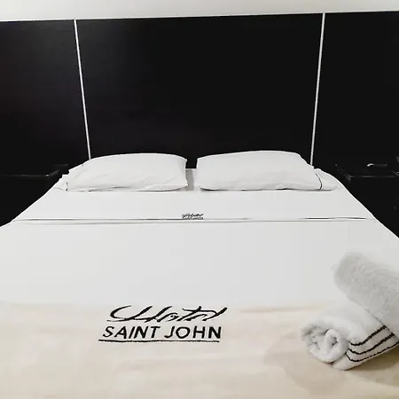 Hotel Saint John Medellin Exterior photo