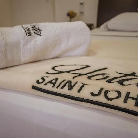 Hotel Saint John Medellin Exterior photo